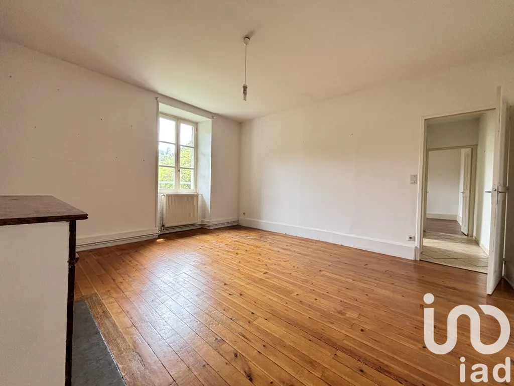 Toad - Bright Apartment with Private Parking in Vals-les-Bains