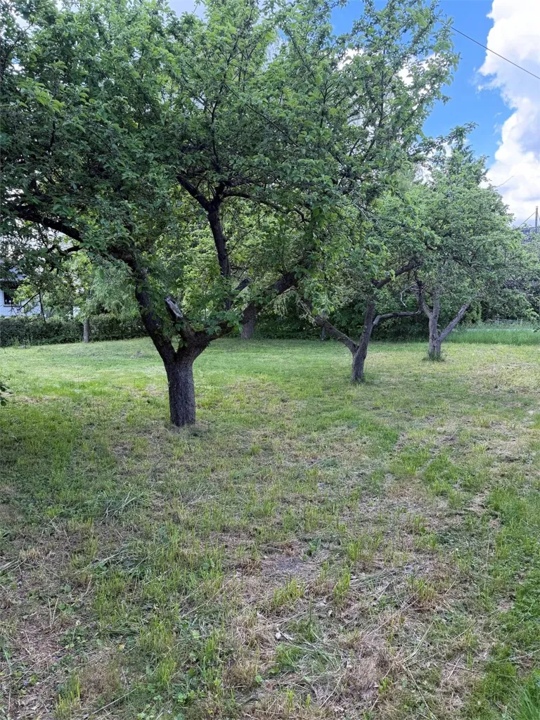 Aed - Plot for Villa Construction in Närlunda