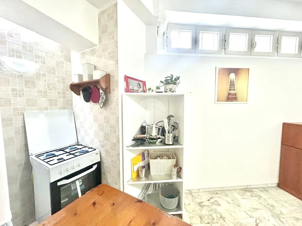Kitchen - Modern Studio in Rione Alto, Naples