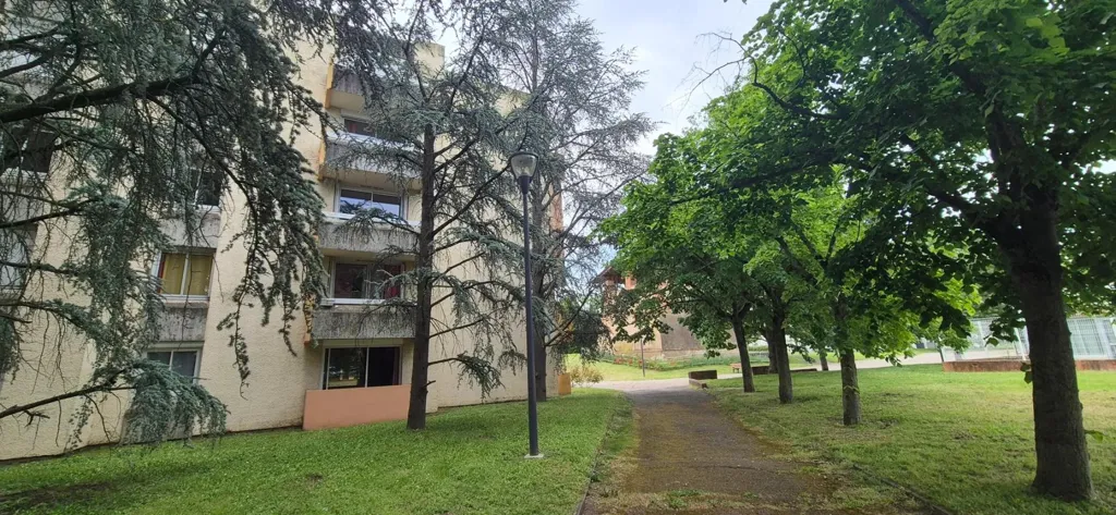 Jardin - Appartement 3 Pièces avec Balcon à Blagnac