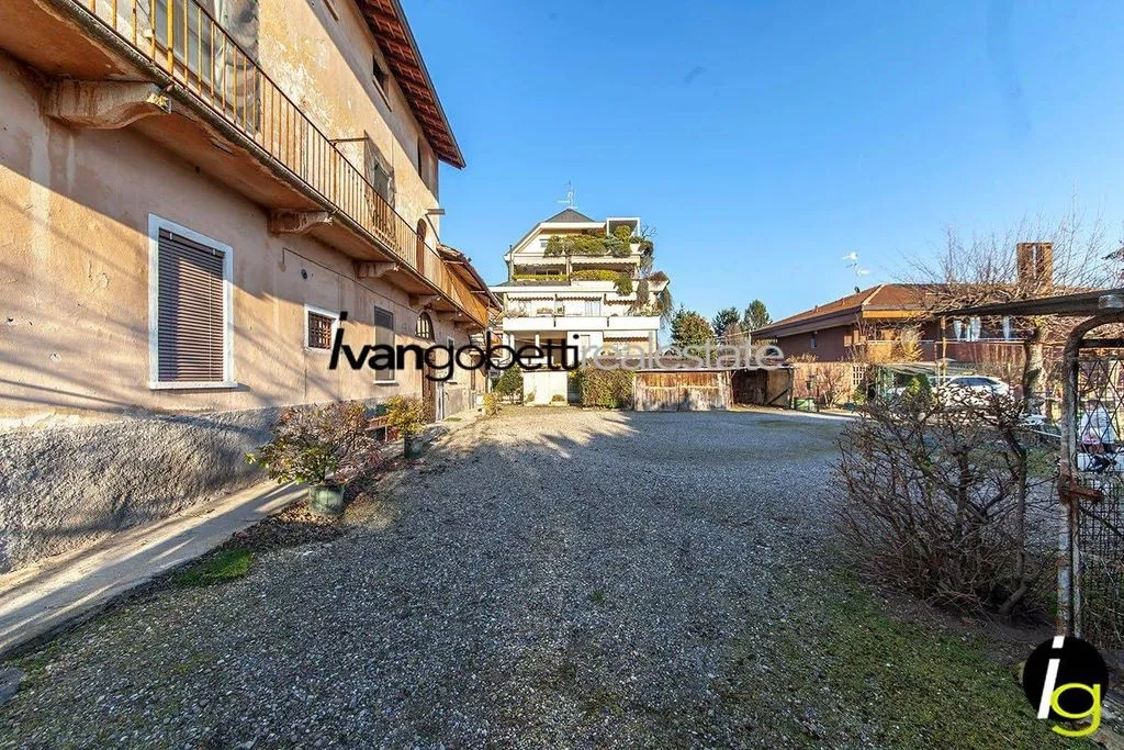 Aed - Rustic Farmhouse with Views in Busto Arsizio