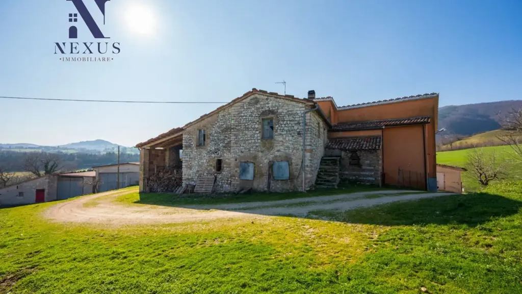 Välivaade - Rustic Farmhouse with River View in Sassoferrato
