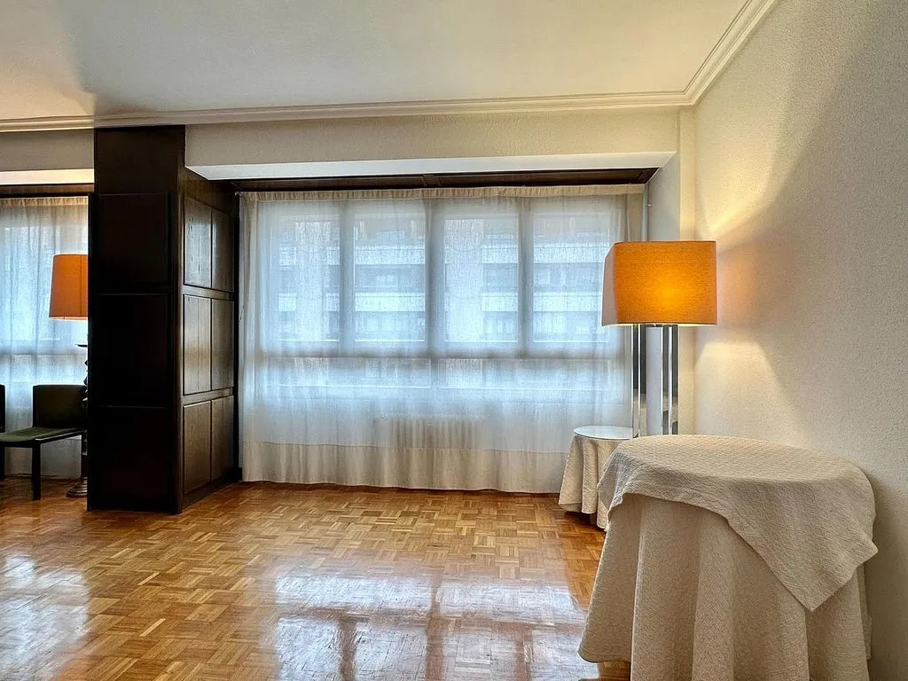 Séjour - Apartment with South View in Pamplona