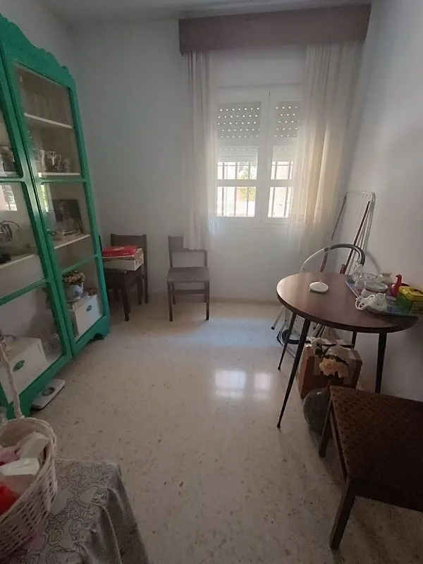 Apartment with Garage in Jerez Centre