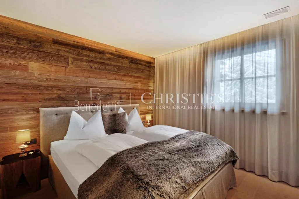 Magamistoad - Luxury Chalet with Ski-in/Ski-out in Olang
