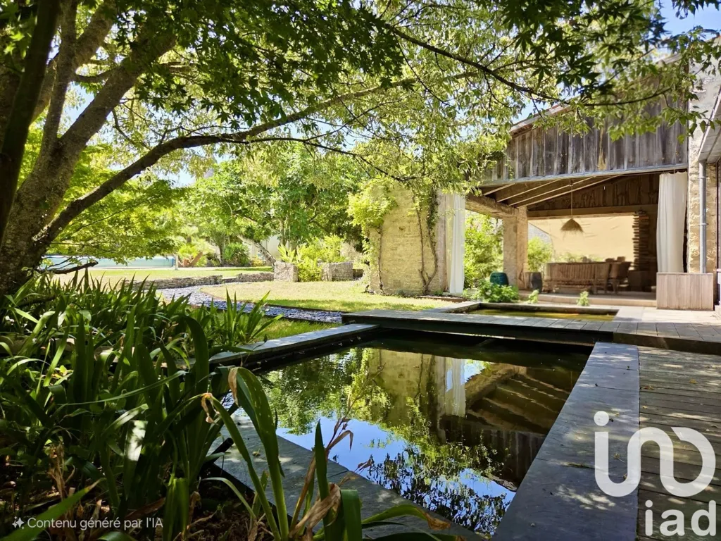 Piscina - 17th-Century Manor with Pool in Saint-Pierre-d'Oléron