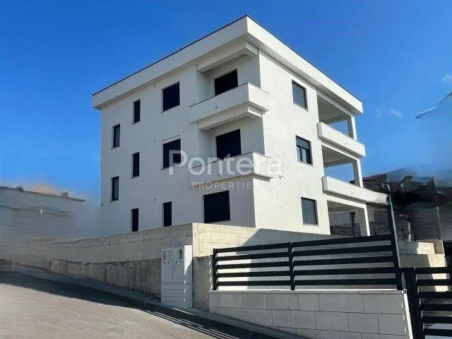 Välivaade - Triplex House with Sea View in Bakar