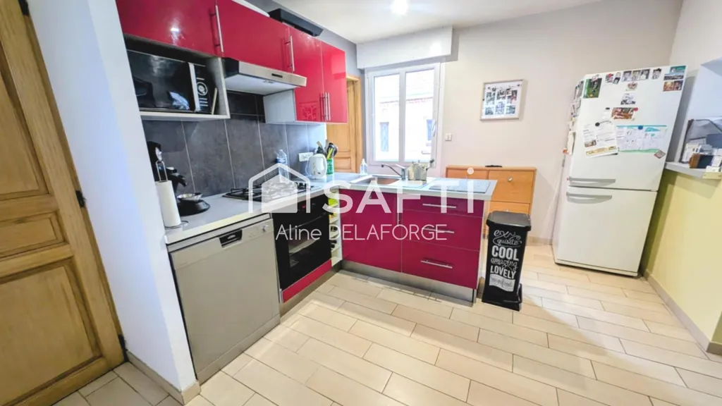 Cuisine - Maison de Rapport avec 3 Logements à Sus-Saint-Léger