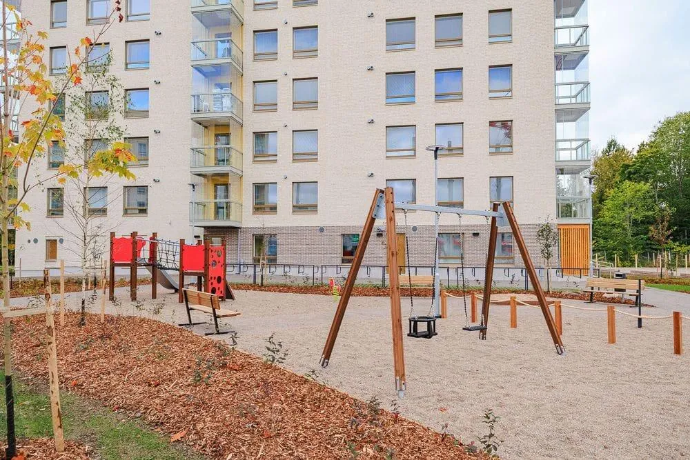 Aed - Modern Flat with Balcony in Konala, Helsinki