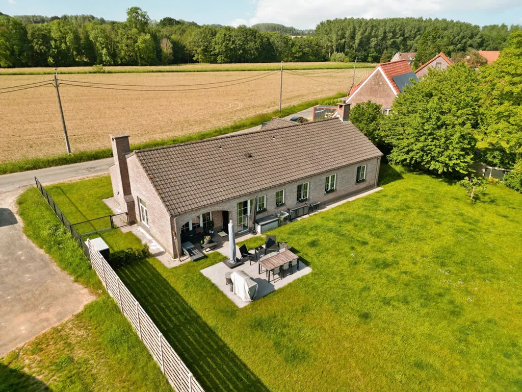 Vista aerea - House with Open Views in Merchtem