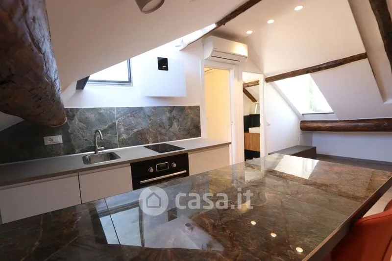 Cuisine - Rustic Loft with City View in Genoa
