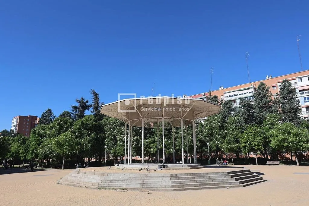 Apartment with Ascender in Ciudad de los Ángeles