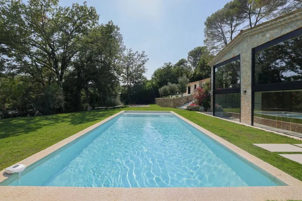 pool_area