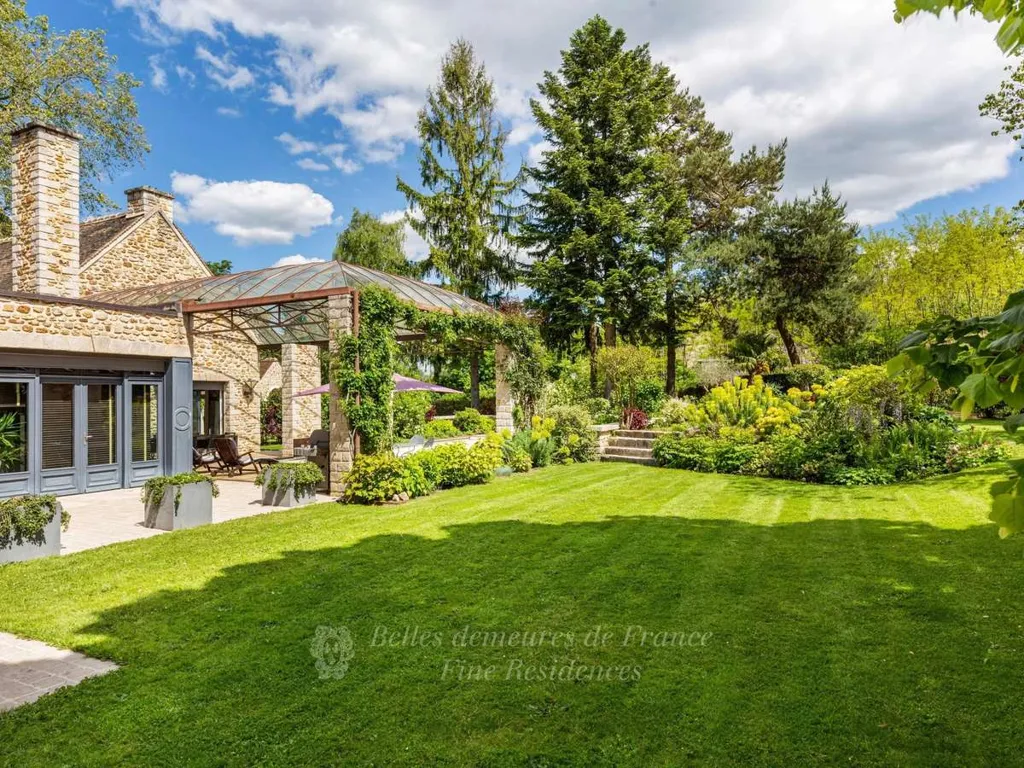 Giardino - Character Mansion with Pool in Barbizon