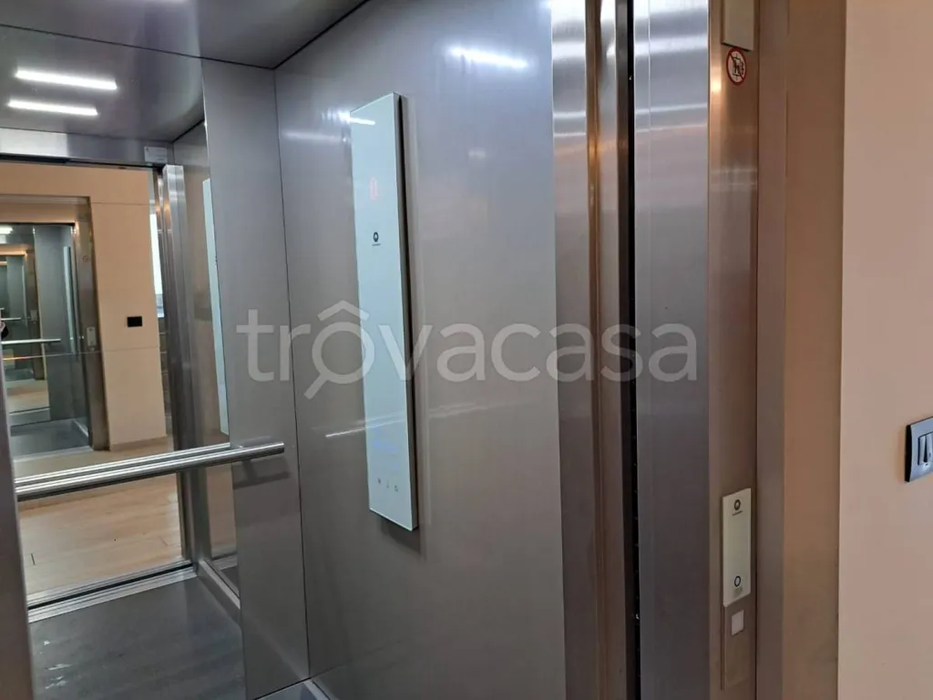 Entrée - Modernised 2-Bed Flat with Terrace in Rivalta di Torino