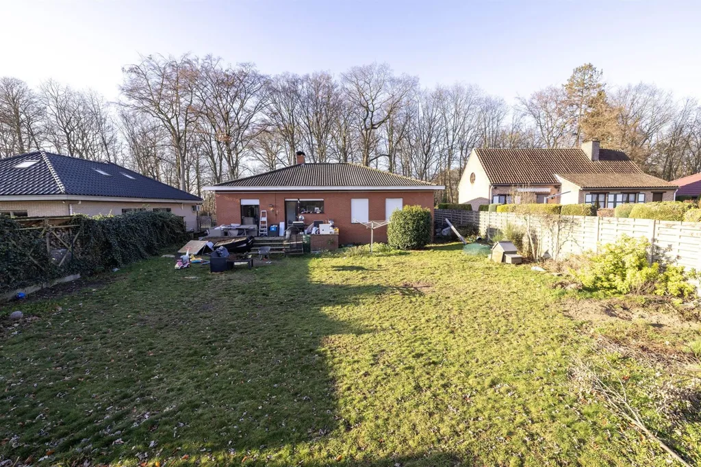 Jardin - Maison à Renover avec Garage à Malle
