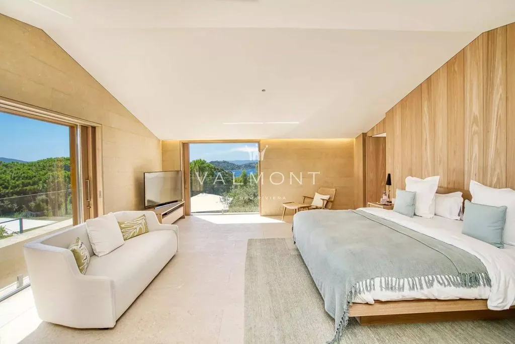 Chambres - Villa Luxueuse avec Vue Mer à Saint-Tropez