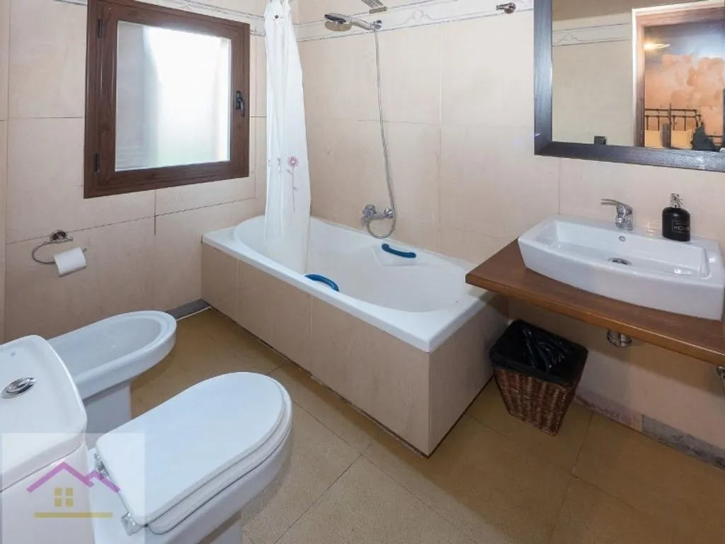 Salles de bain - Luxury Hotel with Lake View in Villar de Olalla