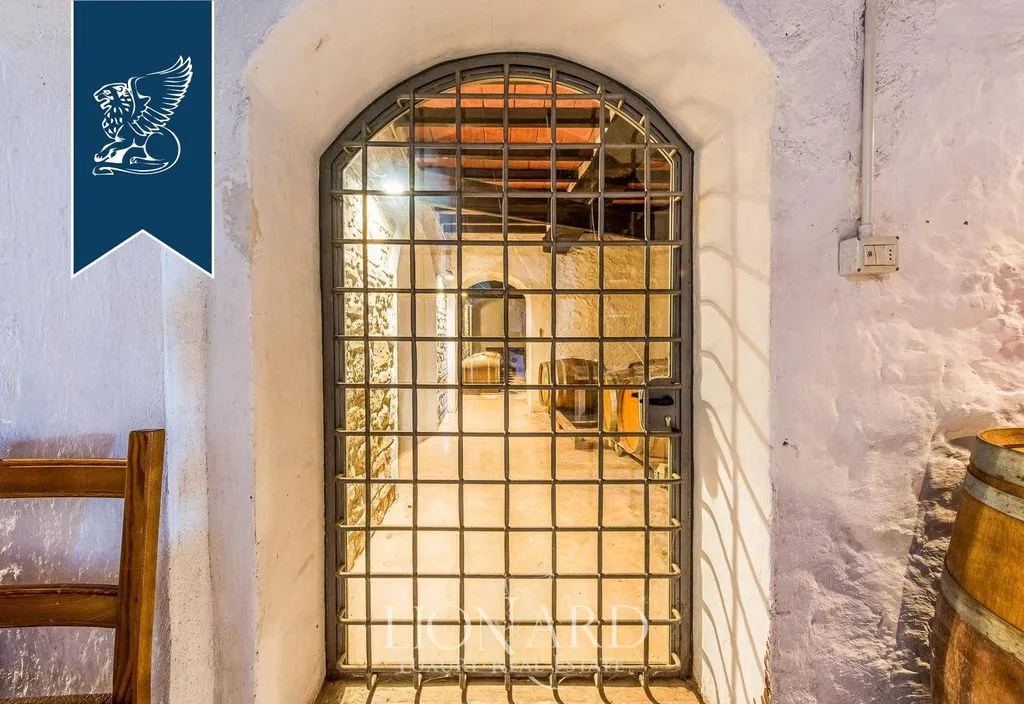 Pièces - Historical Farmhouse with Pool in Dicomano