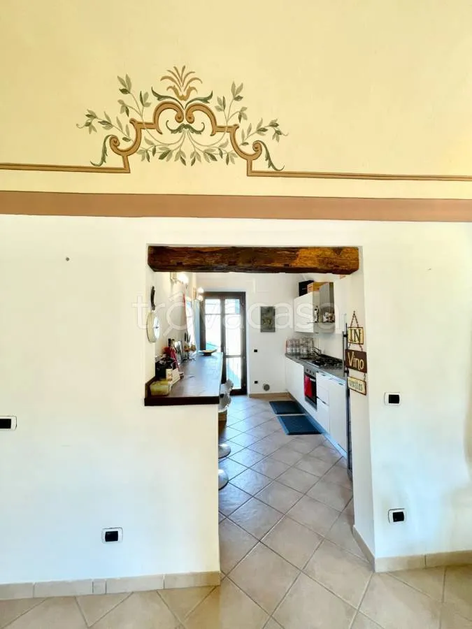 Cuisine - Apartment with Balcony in Dogliani Centre
