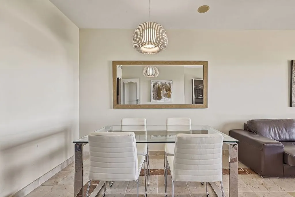 Söögituba - Ground Floor Apartment with Pool in Benatalaya