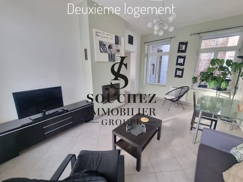 Séjour - Bâtisse en Pierres avec Jardin à Mont-Saint-Éloi