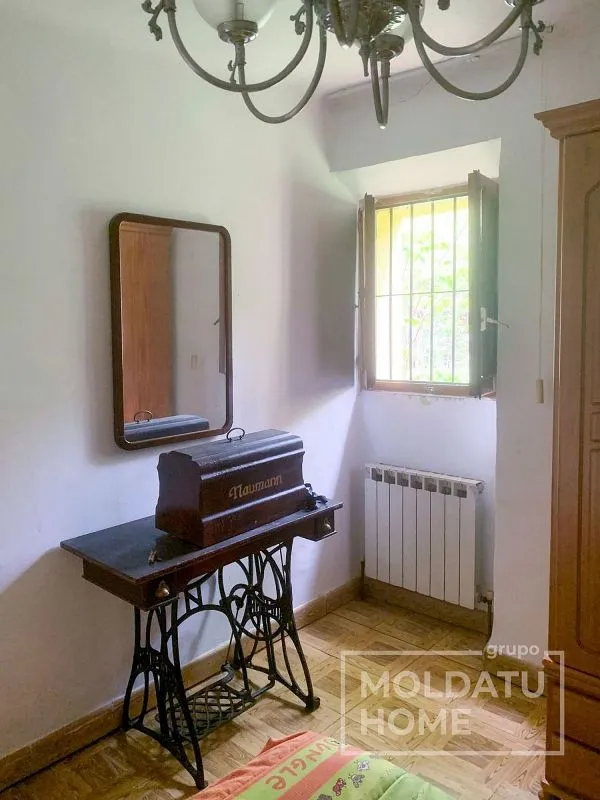 Chambres - Chalet with Potential in Desojo, Navarra