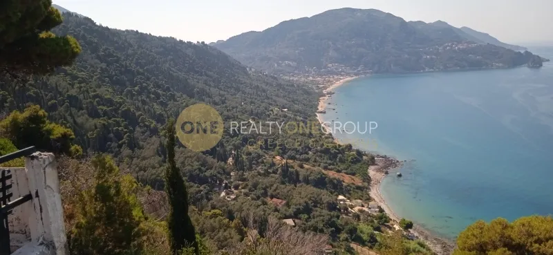 Giardino - Rare Seaside Plot in Agios Gordios, Corfu