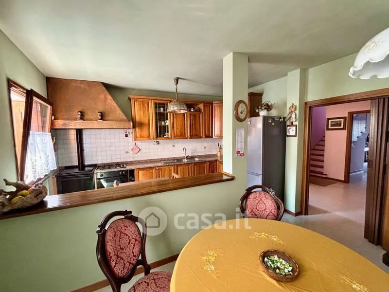 Söögituba - Terraced House with Private Courtyard in Spilimbergo Centre