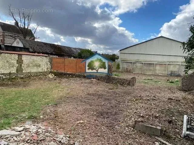 Garden - Mixed-Use Property with Construction Land in JDP