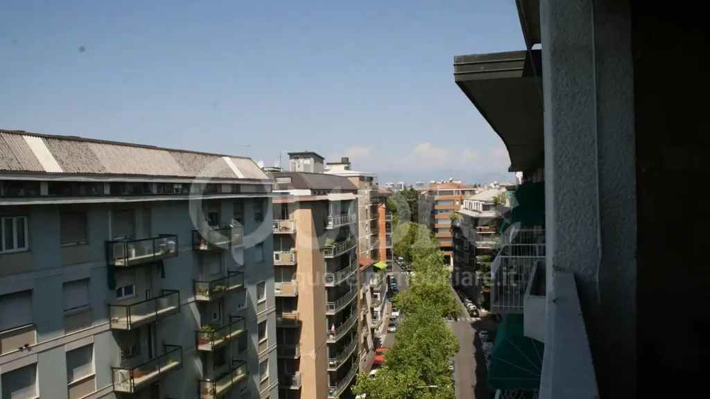 Balcon - Three-Bedroom Apartment with Panoramic View in Udine