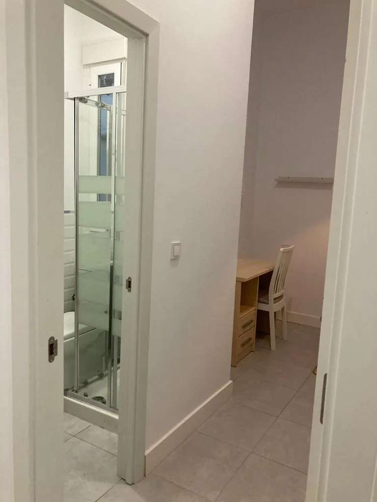 Salles de bain - Refurbished Flat with Lift in Vallehermoso, Madrid