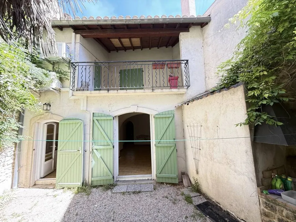 Exterior - Provençal House with Garden in Arles