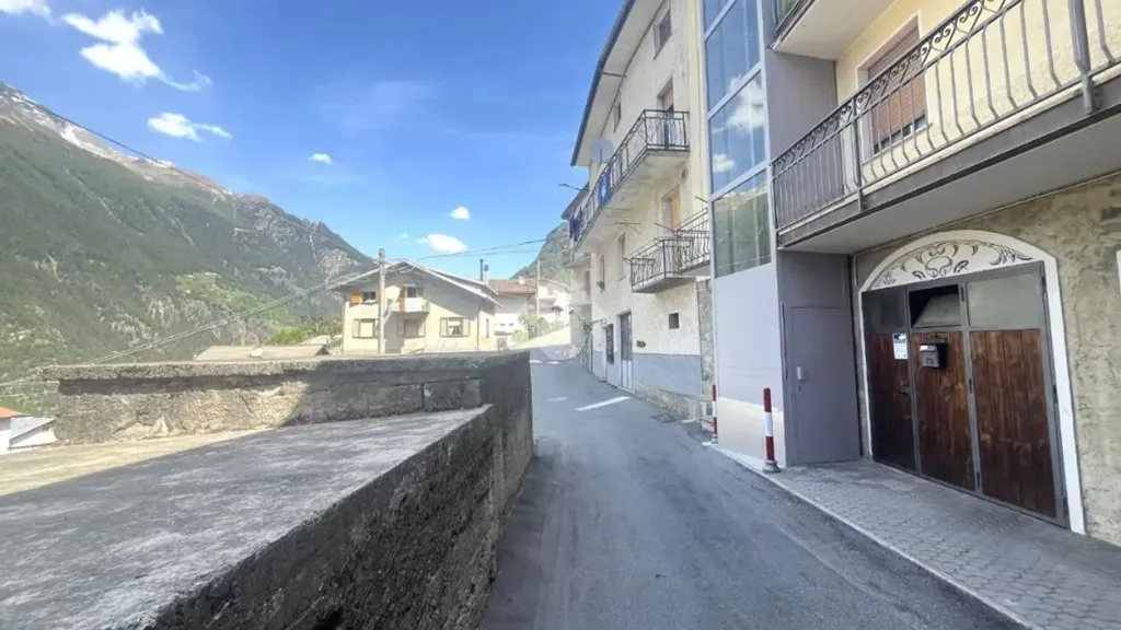 Balcon - Trilocale with Terrace in Sondalo