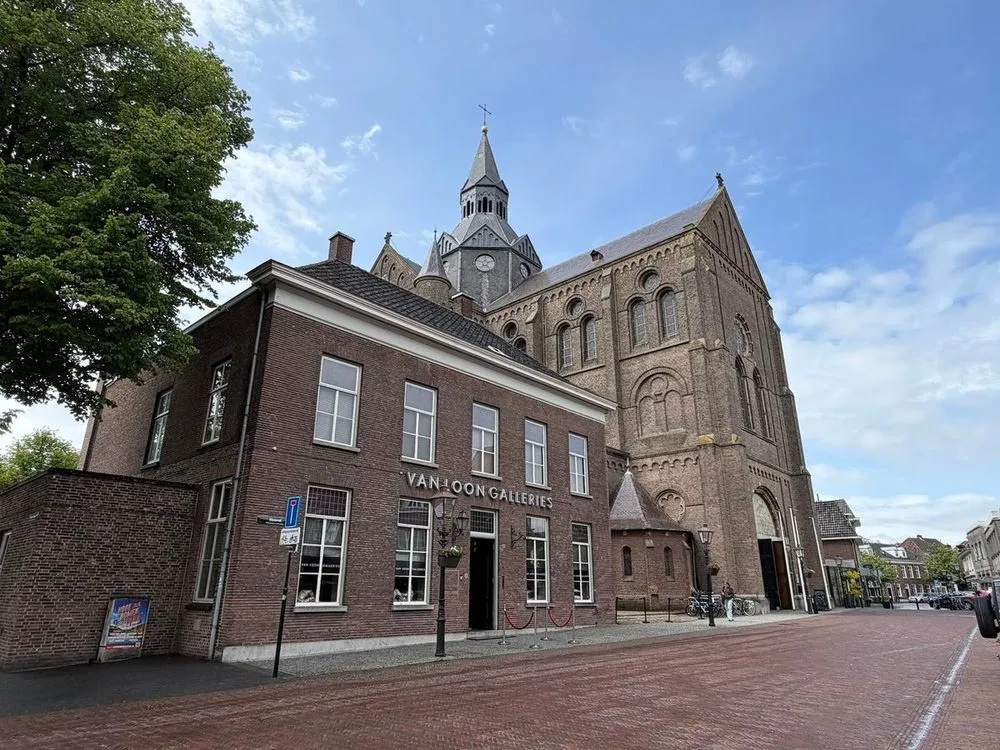 Välivaade - Five-Room Apartment with Shared Terrace in Vught