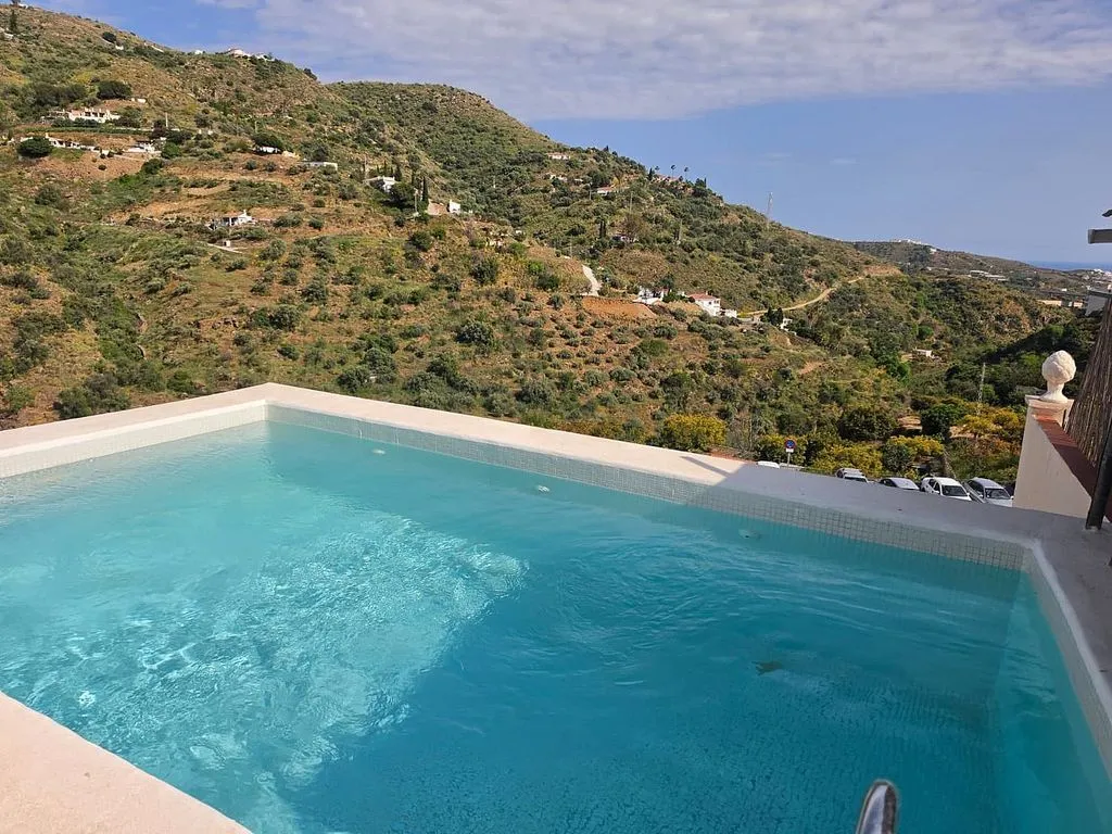 pool_area