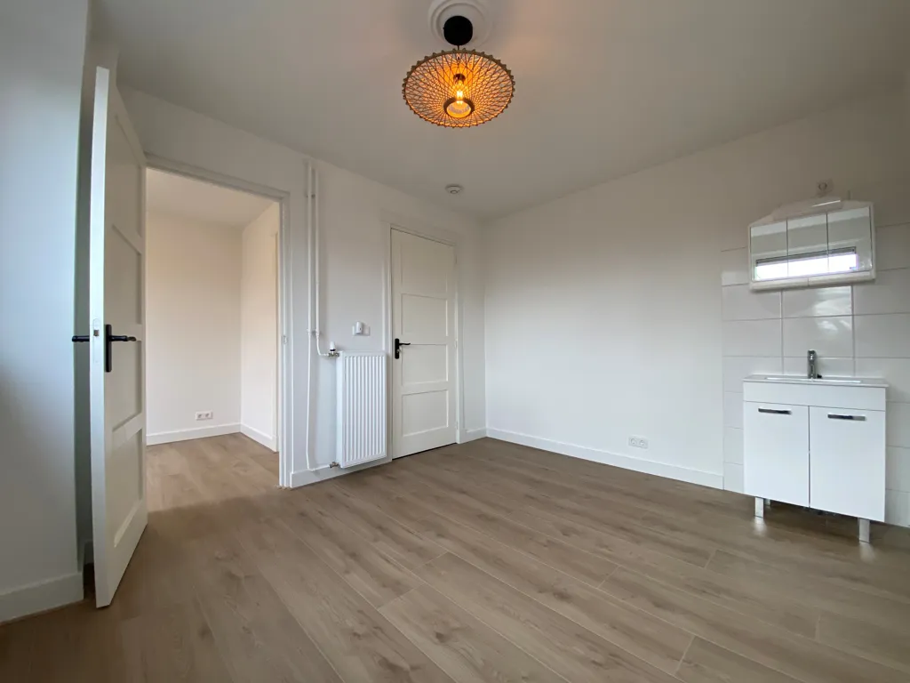 Chambres - Apartment with Balcony in Zeeheldenbuurt, Groningen