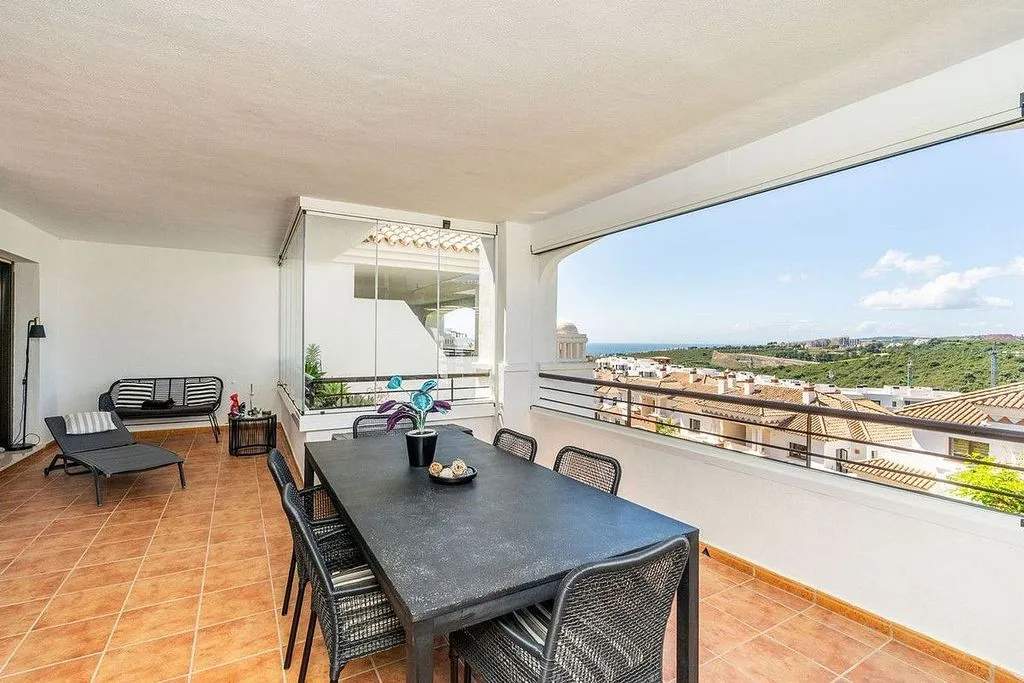 Terrass - Apartment with Pool and Terrace in Casares
