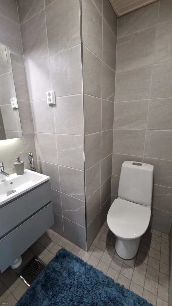 Salles de bain - Modern Corner Flat with Balcony in Espoo