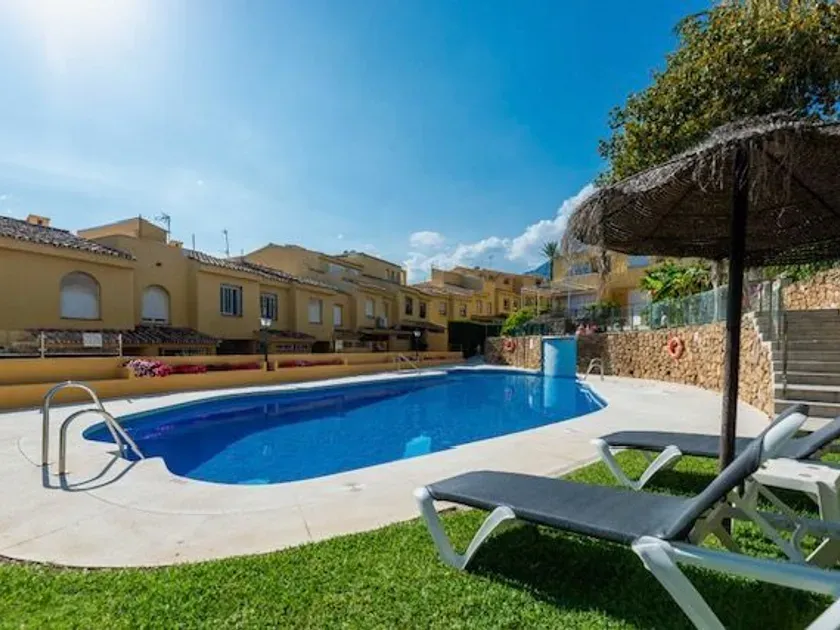 Piscina - Charming Adosado with Pool in Marbella Centre