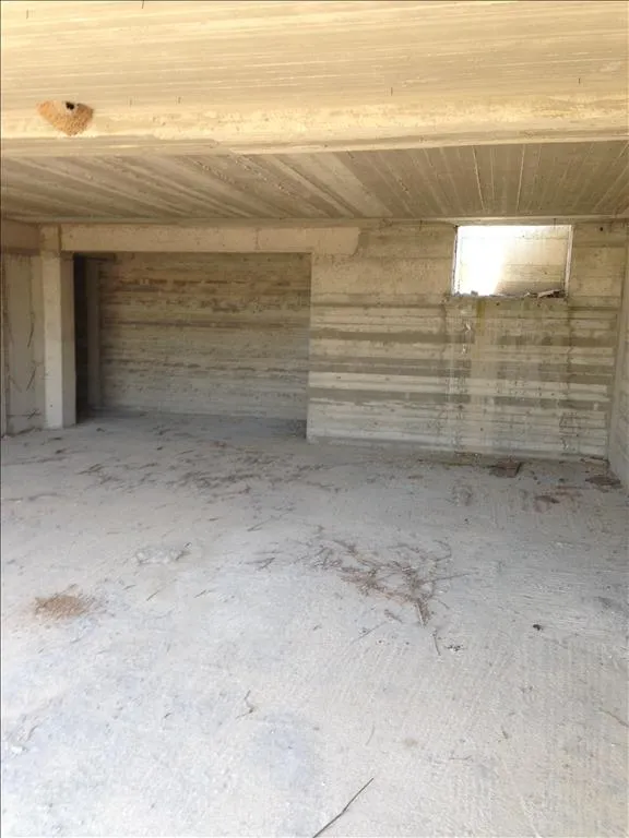 Garaaž - Detached House, 5000m from Sea, Eastern Peloponnese