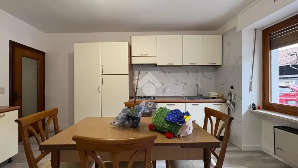 Söögituba - Semi-Independent House with Private Courtyard in Caravino