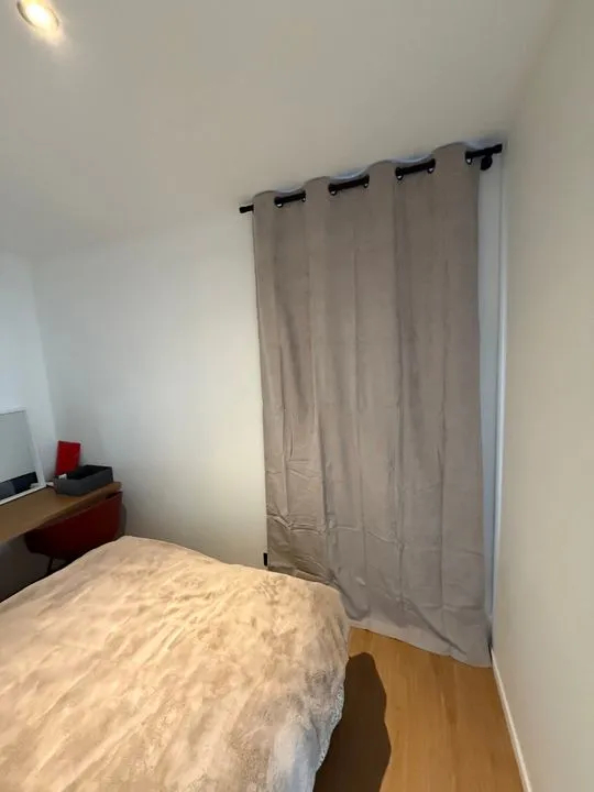 Chambres - Appartement Meublé T3 sans Vis-à-Vis à Saint-Étienne