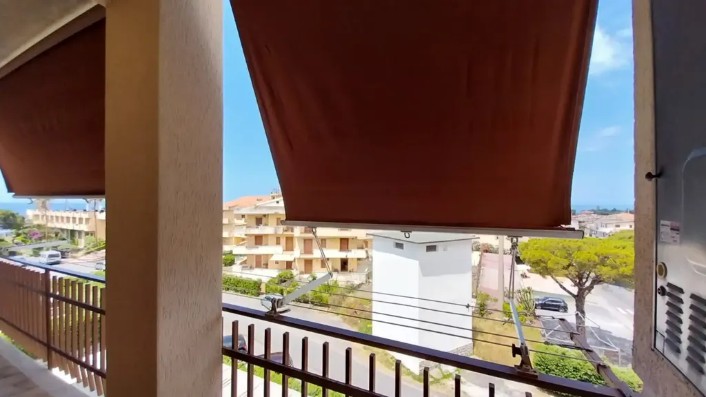 Rõdu - Panoramic Apartment with Sea View in Belvedere Marittimo