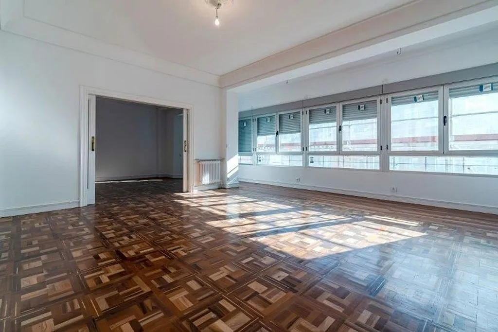 Séjour - 4-Bedroom Flat with Air Conditioning in Goya
