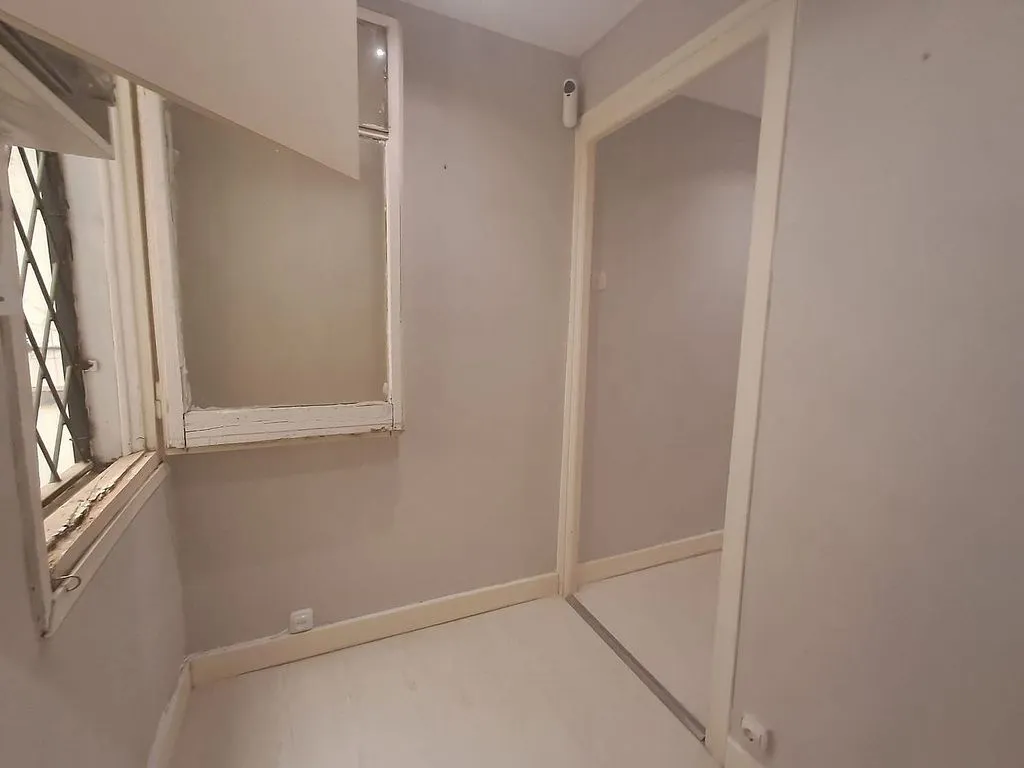 Toad - Attic with Potential in Sant Gervasi - La Bonanova