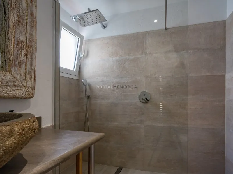 Salles de bain - Renovated Flat with Harbour View in Es Castell