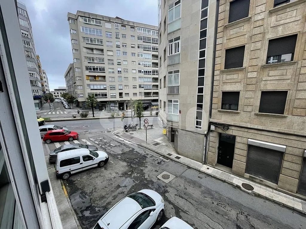 Balcon - Apartment with Large Windows in Vigo