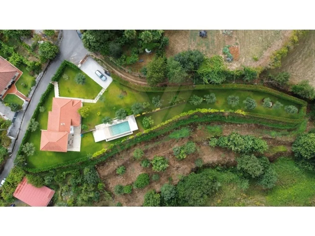 Õhuvaade - Rustic-Modern Villa with Pool in Ponte de Lima