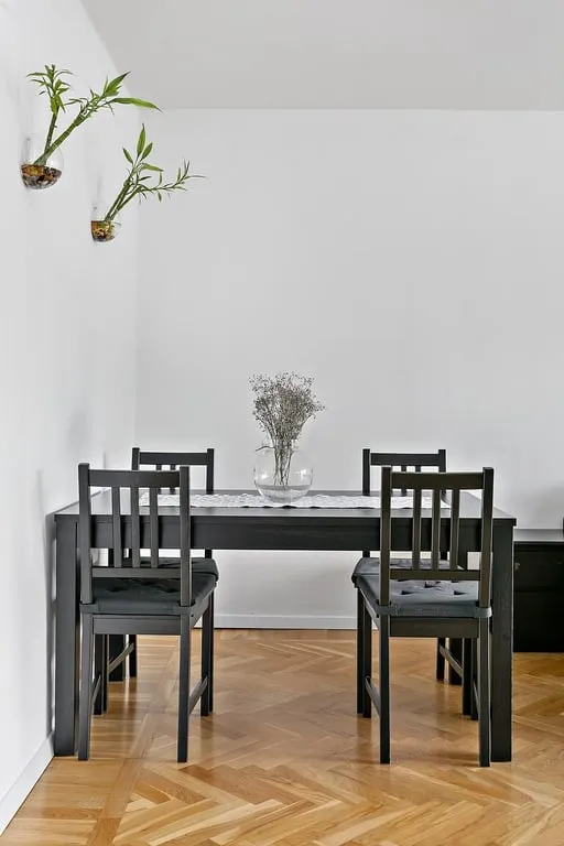 Söögituba - Bright Two-Bedroom with Balcony in Göteborg